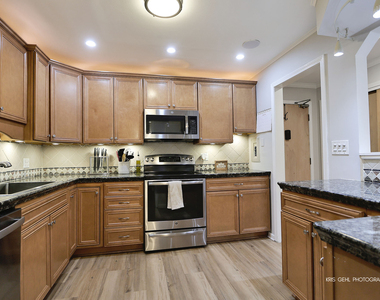 510 W Miner Street - Photo Thumbnail 3