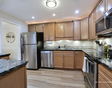 510 W Miner Street - Photo Thumbnail 2