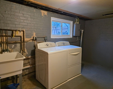 9407 Elm Avenue - Photo Thumbnail 16