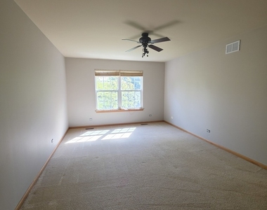 1333 Cape Cod Lane - Photo Thumbnail 10