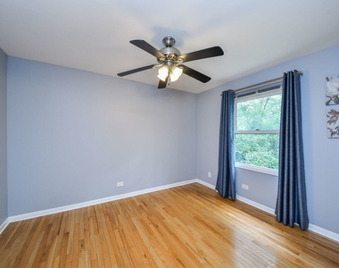 339 Windsor Drive - Photo Thumbnail 12