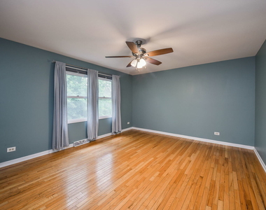 339 Windsor Drive - Photo Thumbnail 11