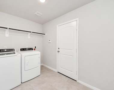 6934 Rosalina Landing Ln - Photo Thumbnail 31