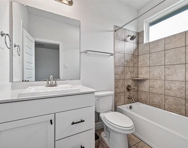 6602 Albany Forest Court - Photo Thumbnail 38