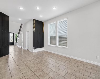 6602 Albany Forest Court - Photo Thumbnail 8