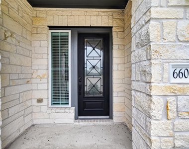 6602 Albany Forest Court - Photo Thumbnail 2