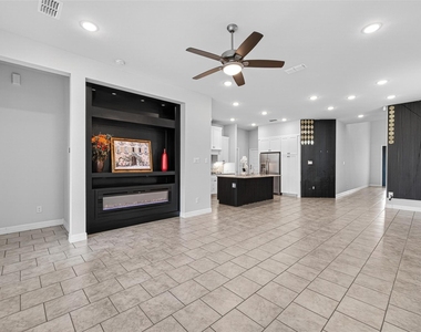 6602 Albany Forest Court - Photo Thumbnail 12