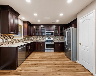 3639 John Hancock Lane - Photo Thumbnail 7