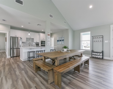 16630 Jean Lafitte Road - Photo Thumbnail 25