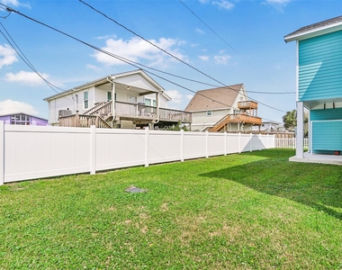 16630 Jean Lafitte Road - Photo Thumbnail 46