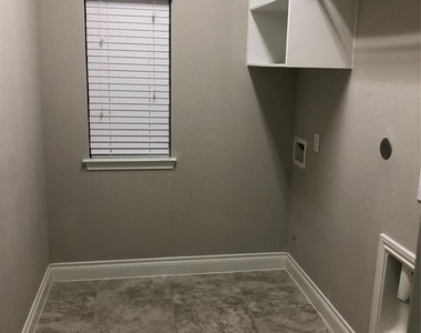 10839 Campbell Point Point - Photo Thumbnail 43