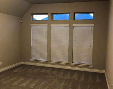 10839 Campbell Point Point - Photo Thumbnail 19