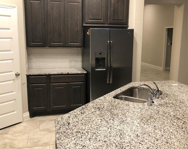 10839 Campbell Point Point - Photo Thumbnail 37