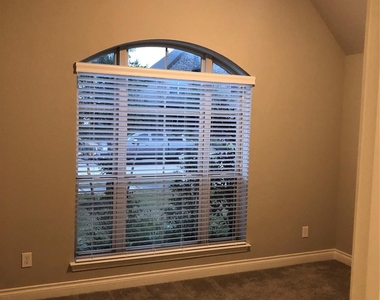 10839 Campbell Point Point - Photo Thumbnail 36