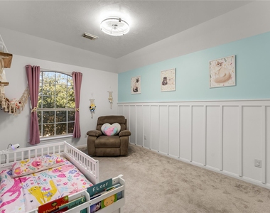 7419 Chathan Glen Lane - Photo Thumbnail 32