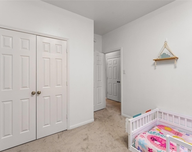 7419 Chathan Glen Lane - Photo Thumbnail 33