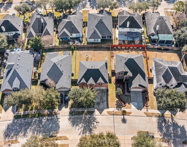 7419 Chathan Glen Lane - Photo Thumbnail 40