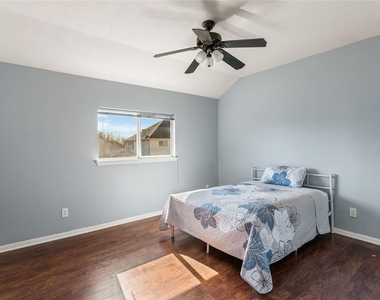 7419 Chathan Glen Lane - Photo Thumbnail 36