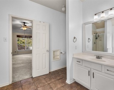 7419 Chathan Glen Lane - Photo Thumbnail 29