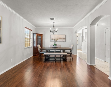 7419 Chathan Glen Lane - Photo Thumbnail 8