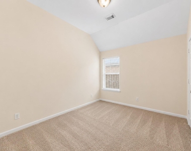 19910 Sternwood Manor Drive - Photo Thumbnail 9