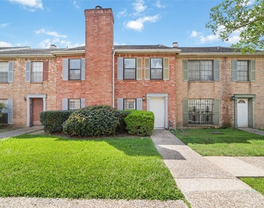4022 Belle Park Drive - Photo Thumbnail 1