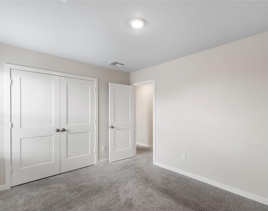 5811 Quest Valley - Photo Thumbnail 21