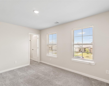 5811 Quest Valley - Photo Thumbnail 25