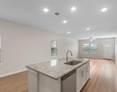5811 Quest Valley - Photo Thumbnail 6