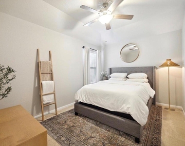 5310 Rue Dela Croix Drive - Photo Thumbnail 14