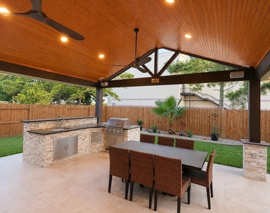 19319 Imperial Hills Drive - Photo Thumbnail 16