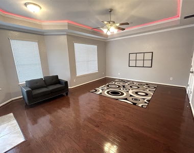 11603 Shoal Landing Street - Photo Thumbnail 20