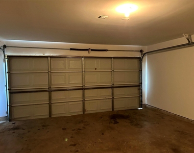 19835 Mallard Point Court - Photo Thumbnail 9