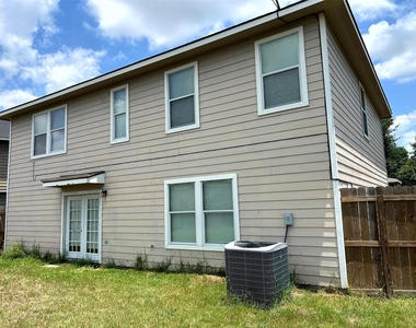 19835 Mallard Point Court - Photo Thumbnail 8