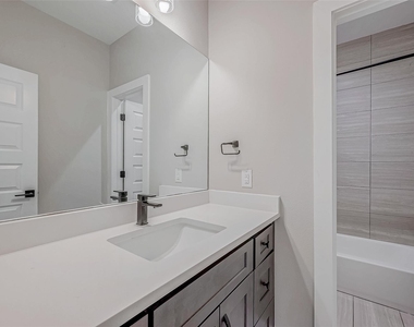 16531 Oasis Meadow Lane - Photo Thumbnail 30