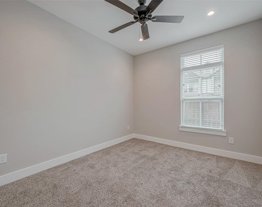 16531 Oasis Meadow Lane - Photo Thumbnail 21