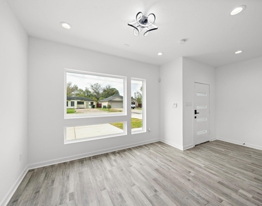 3507 Wilmington Street - Photo Thumbnail 5