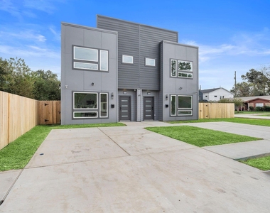 3507 Wilmington Street - Photo Thumbnail 2