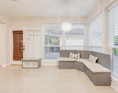 2027 Westshore Drive - Photo Thumbnail 20