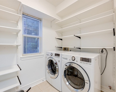 2027 Westshore Drive - Photo Thumbnail 11