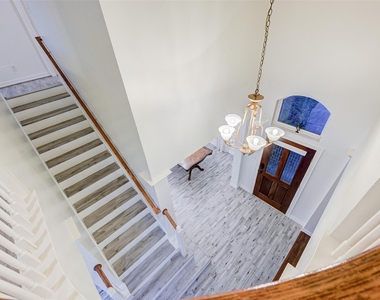2027 Westshore Drive - Photo Thumbnail 37