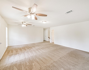 1011 Baltic Lane - Photo Thumbnail 34