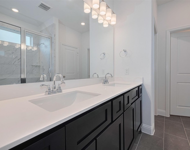 4206 Colony Lane - Photo Thumbnail 18