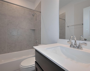 4206 Colony Lane - Photo Thumbnail 8