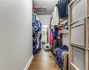 3231 Allen Parkway - Photo Thumbnail 11