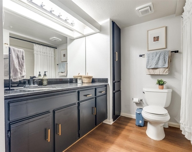 3231 Allen Parkway - Photo Thumbnail 12