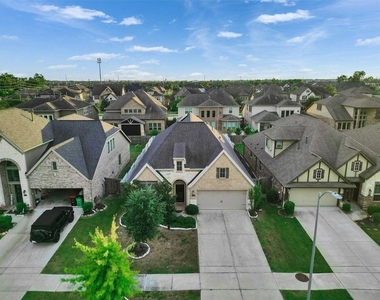 23311 Darst Field Trl - Photo Thumbnail 20