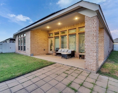 23311 Darst Field Trl - Photo Thumbnail 16