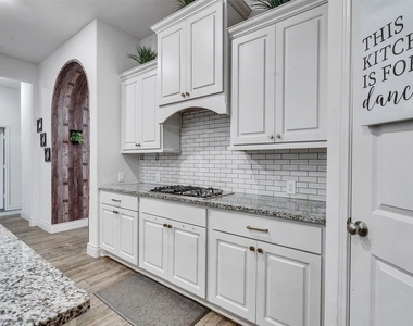 23311 Darst Field Trl - Photo Thumbnail 7
