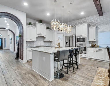 23311 Darst Field Trl - Photo Thumbnail 9
